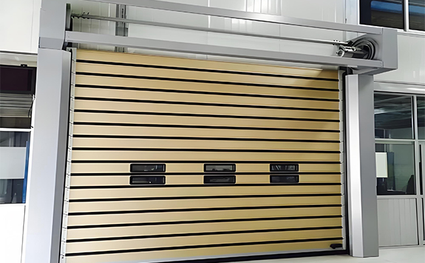 平安硬质快速门