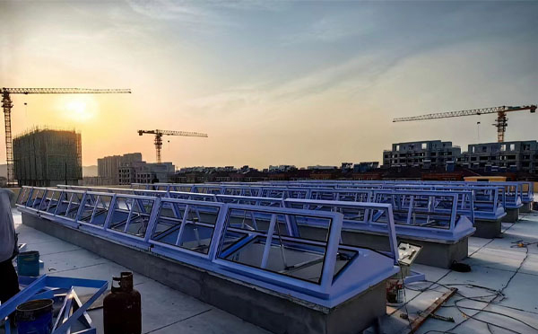 消防平安排烟窗工作原理