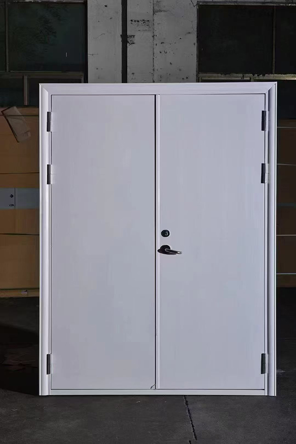 酒店项目完成公共区域平安防火门布设