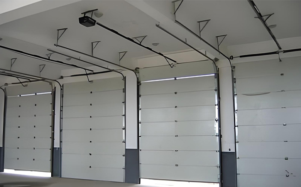 平安工业门定制需求升温——百安科技11月聚焦智能化与安全性能升级